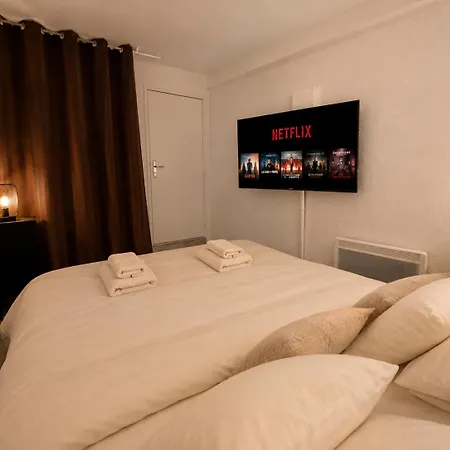 펜션 Pt'i Cosy - Renovee - La A 10 Min *